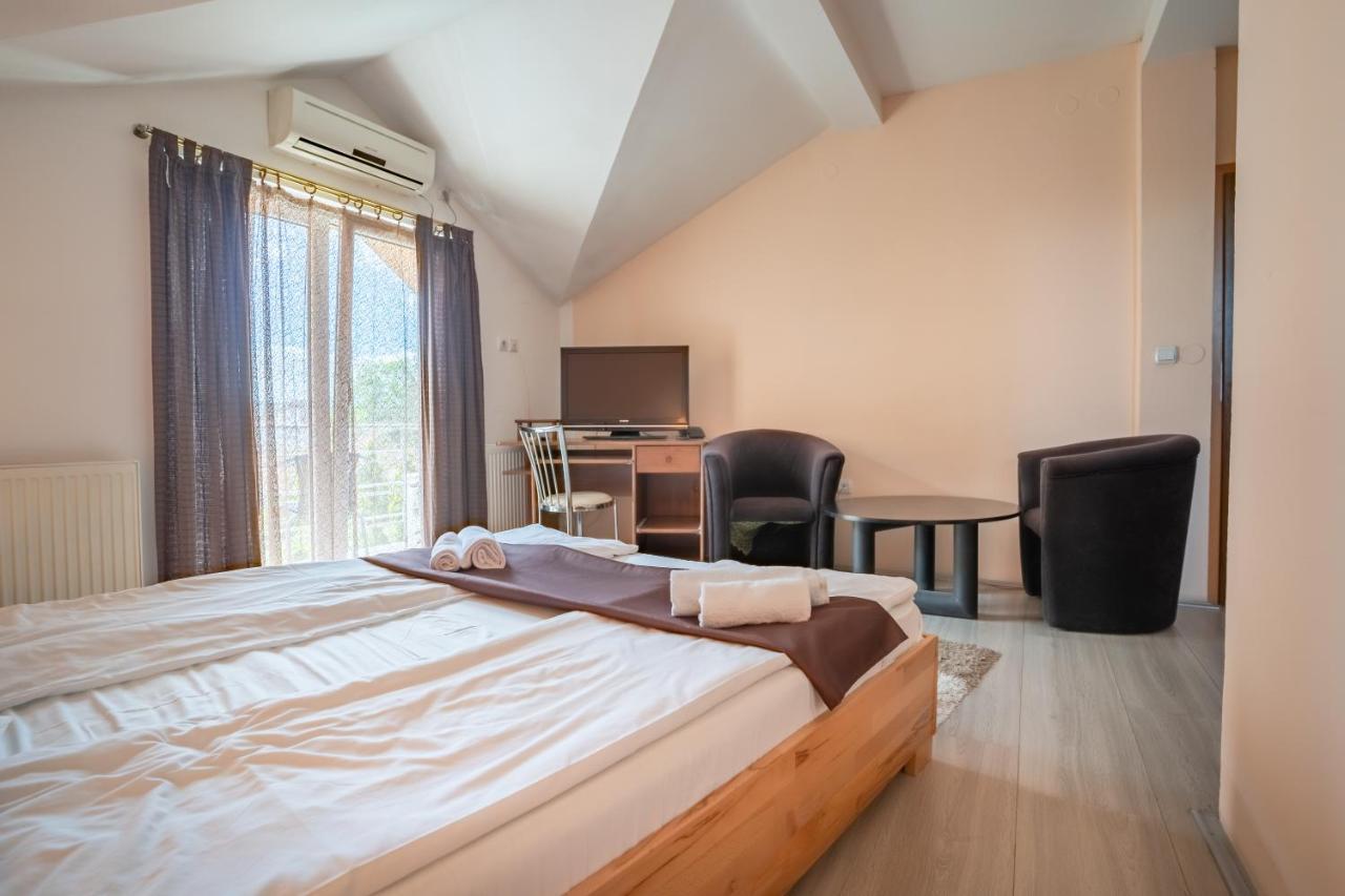 Garni Hotel Mali Predah Knjazevac Kültér fotó